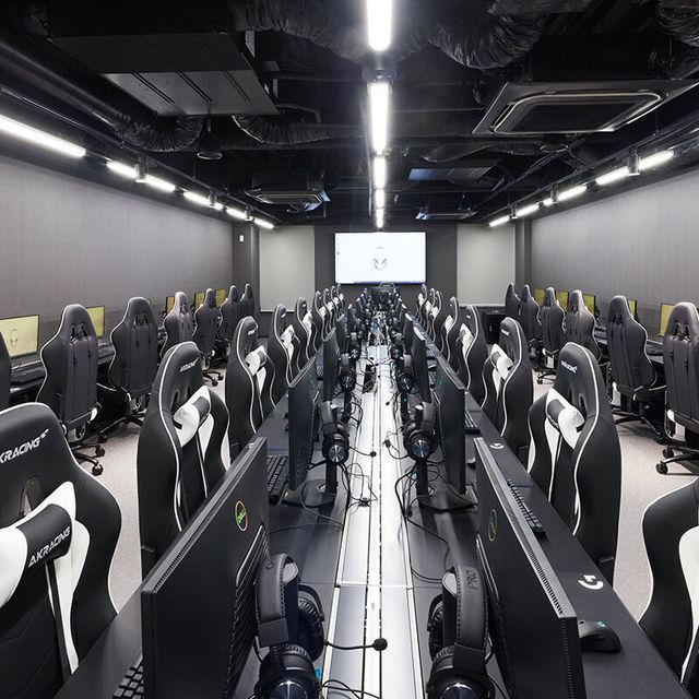 京都デザイン＆テクノロジー専門学校 人気ストリーマーうぉっか氏が京都テックに来校！4