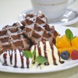 【カフェ】濃厚！チョコとオレンジピールのショコラワッフルの詳細