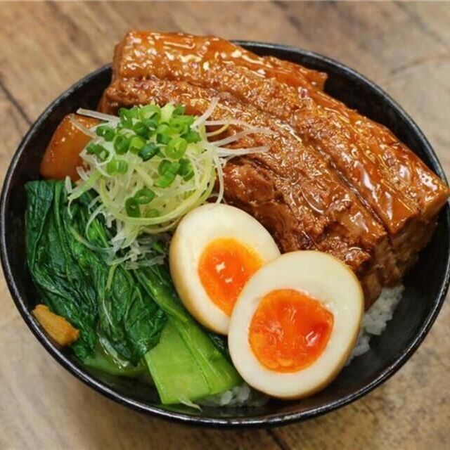 ハッピー製菓調理専門学校 【調理】とろとろ～！チャーシュー丼♪1