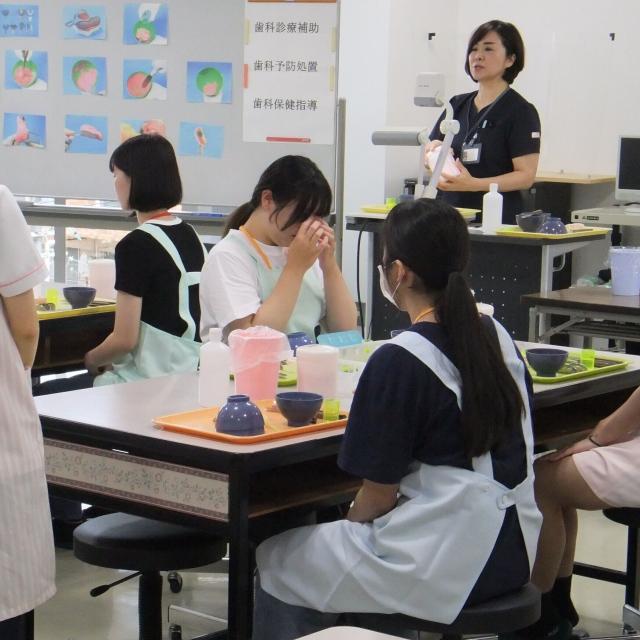 専門学校名古屋デンタル衛生士学院 推薦入試直前！対策強化の体験入学！!1