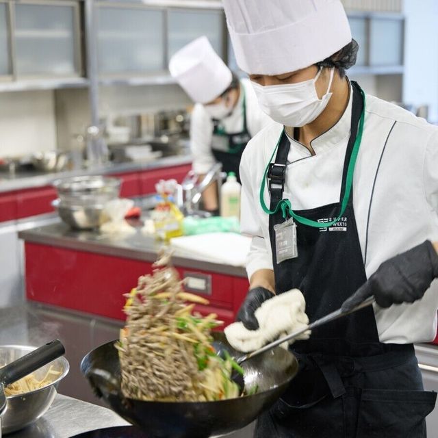 国際調理専門学校 本格中華に挑戦！ 担々麺＆チャーハン体験♪1