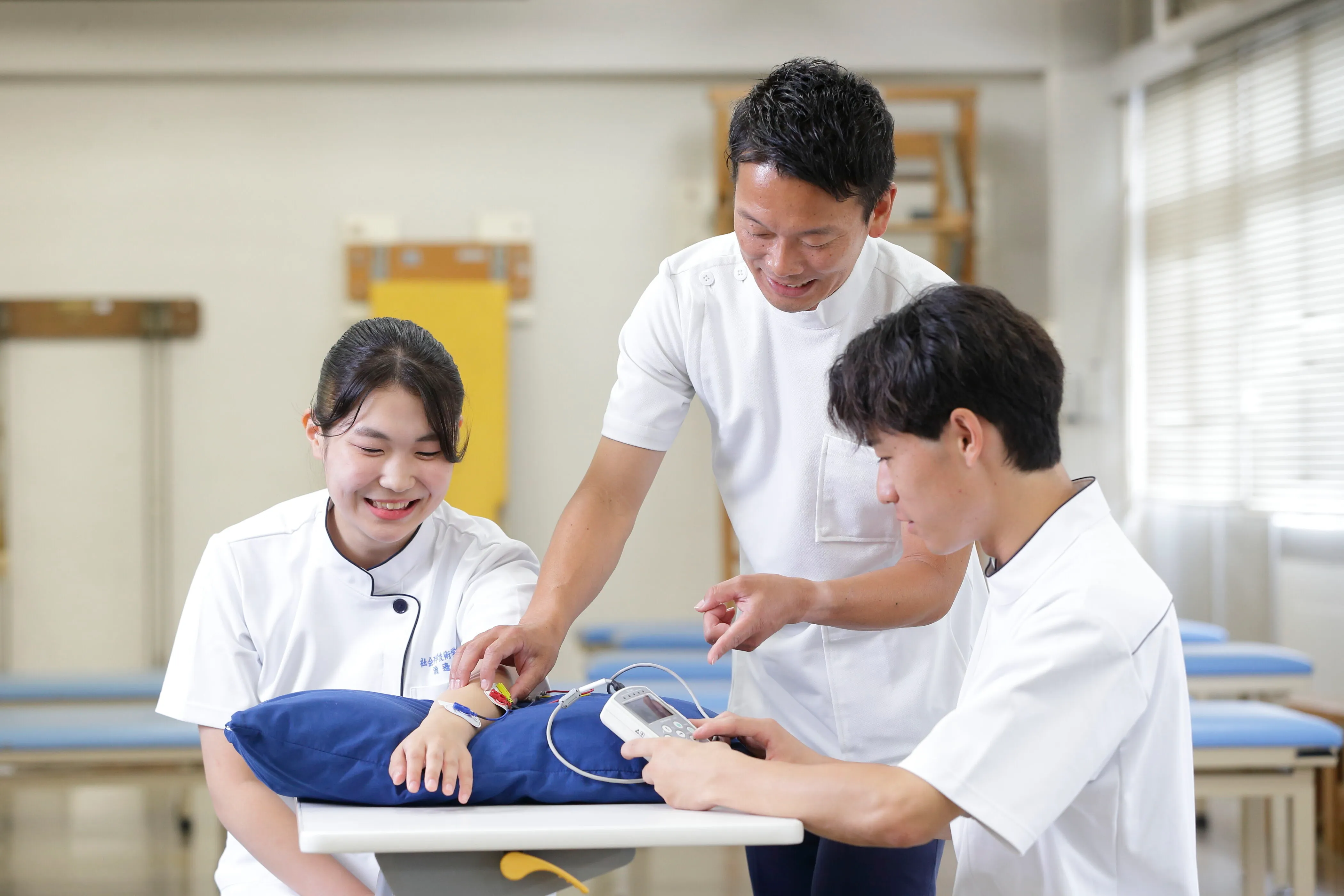 社会 医学 技術 学院
