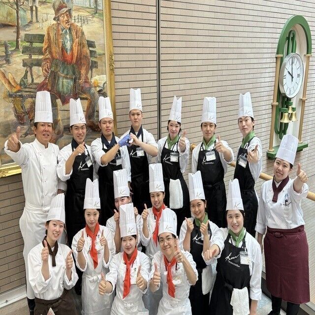 光塩学園調理製菓専門学校 【調理】『魚介の熱々ドリア』に挑戦！3