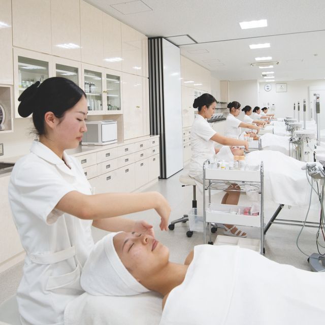 松本理容美容専門学校 ＭＡＴＳＵＢＩ技術体験！1