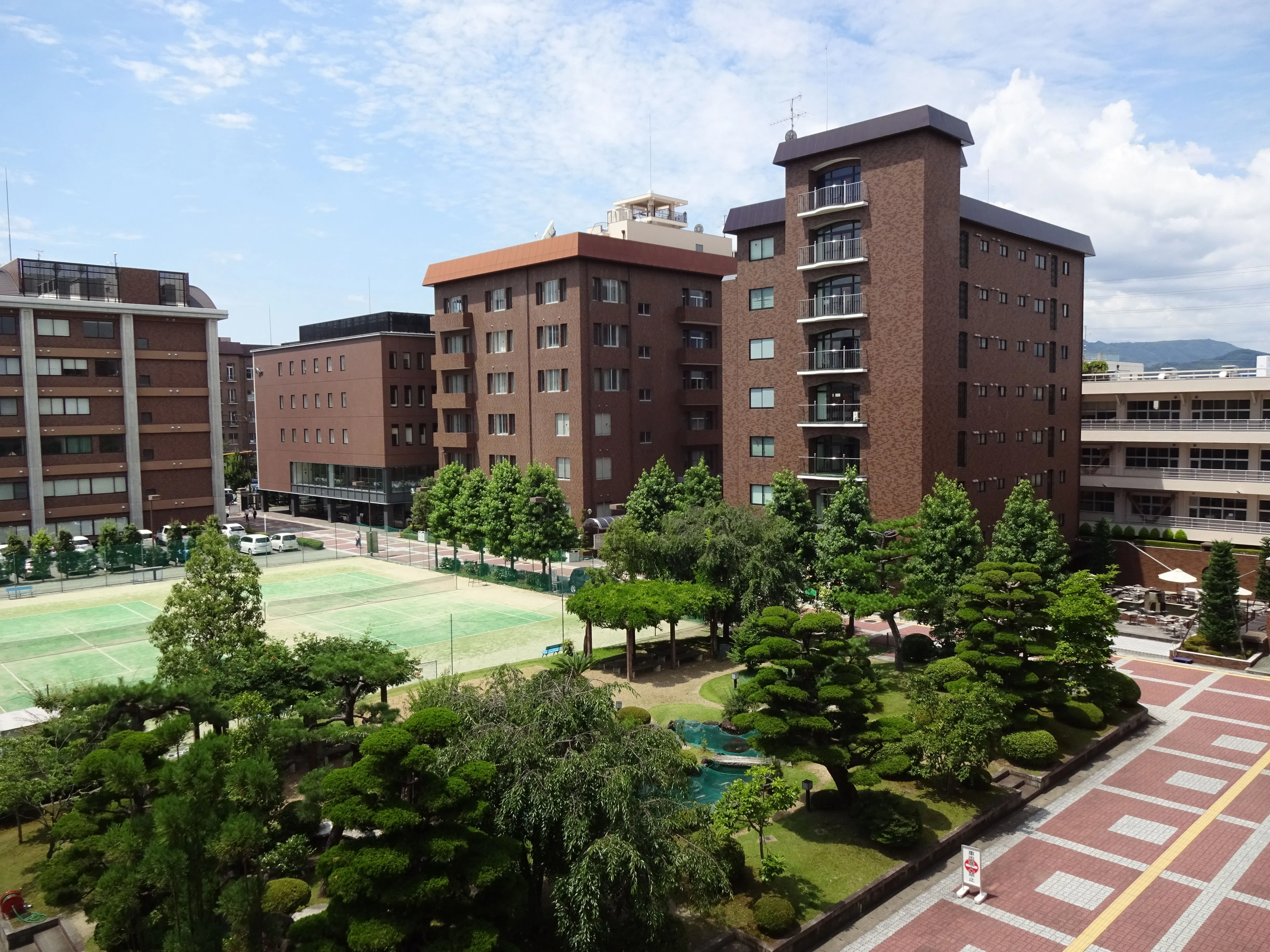 京都 光華 大学