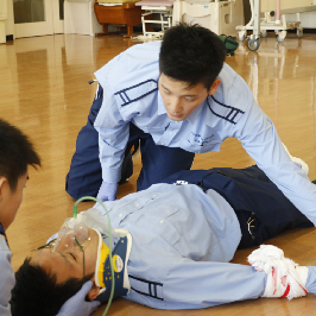 神戸医療福祉専門学校三田校 【救急救命士科】LINEでオンライン説明会1