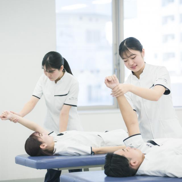 横浜リハビリテーション専門学校 体験授業～リハビリの仕事がわかる～4