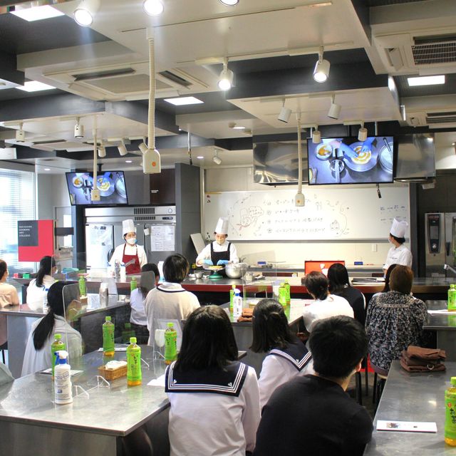 中川学園調理技術専門学校 西洋料理【季節のグラタン】先輩と実習体験！赤塚駅歩5分3