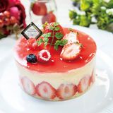 【製菓コース】苺をたっぷり使った鮮やかなケーキ作り！の詳細