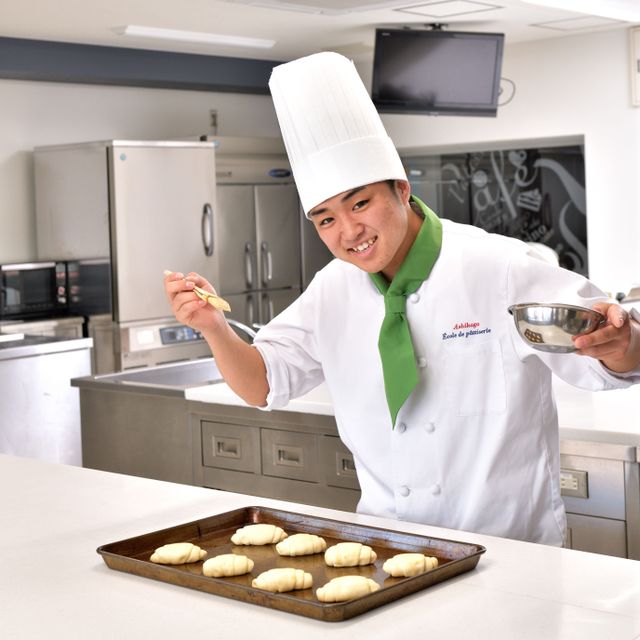 足利製菓専門学校 アツアツのピザ＆スープを召し上がれ3