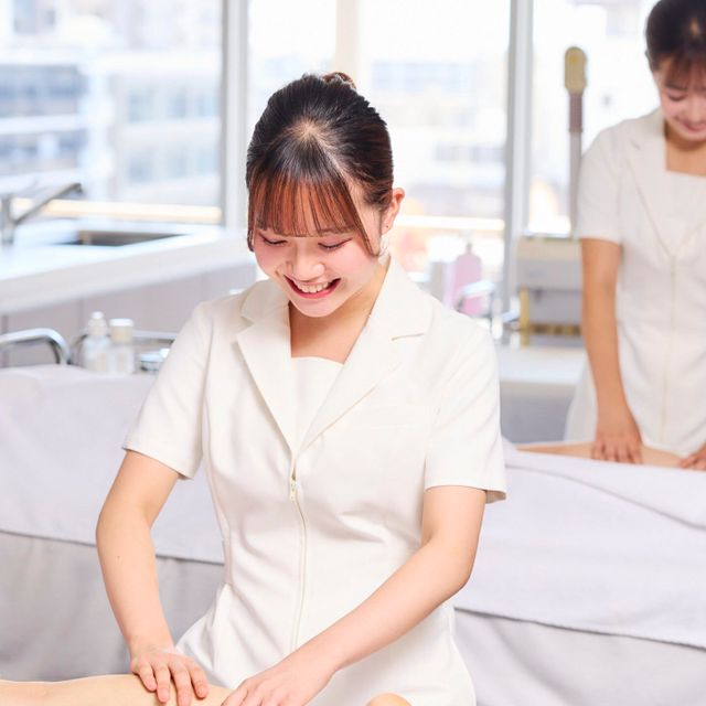 アイ　トータルビューティ専門学校 最強脚ヤセ！美脚エステ体験＼総合型選抜セミナー同時開催／1