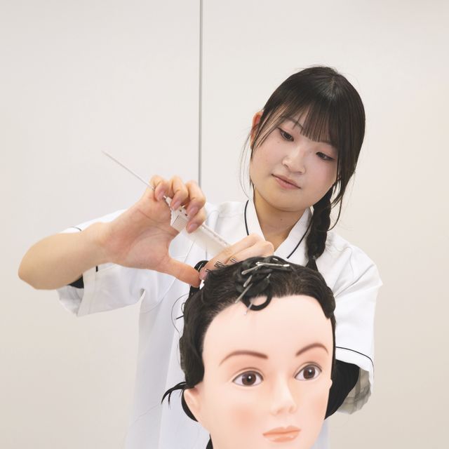 長野理容美容専門学校 入学から使える美容学校技術＆ナガビ入学準備対策3