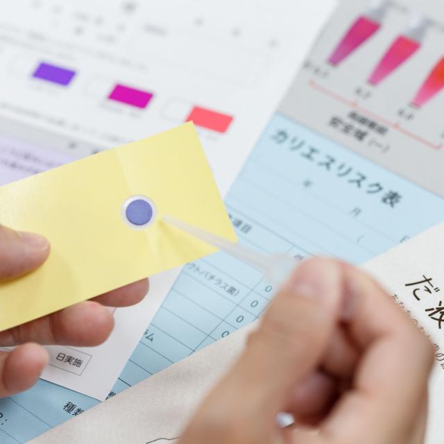 新東京歯科衛生士学校 「歯科予防処置論」の授業を体験~虫歯リスク編~1