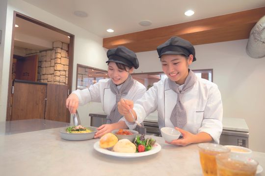 名古屋スイーツ カフェ専門学校の学費情報なら スタディサプリ 進路