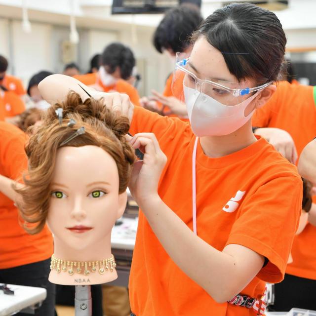 グラムールだからできるスゴ技連発 Bigコンテスト開催 グラムール美容専門学校のオープンキャンパス情報と予約申込 スタディサプリ 進路