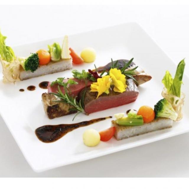 東京山手調理師専門学校 【西洋料理】牛フィレ肉のポワレ1