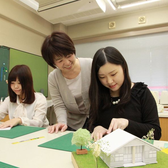 愛国学園短期大学 資料請求 願書請求 学校案内 スタディサプリ 進路