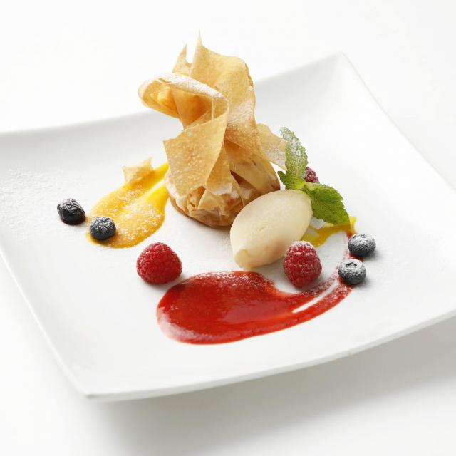 東京山手調理師専門学校 3/14【製菓】彩り鮮やかデザートプレート1