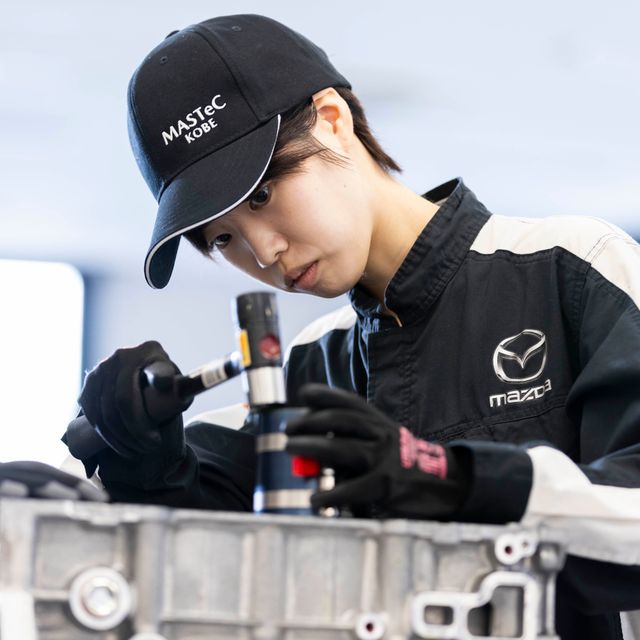 マツダ自動車整備専門学校　神戸 整備の魅力を伝えます！オープンキャンパス4