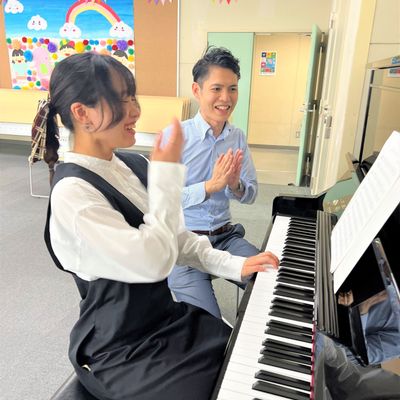 東京福祉保育専門学校 『魔法のピアノレッスン』たった60分で両手弾きができます♪