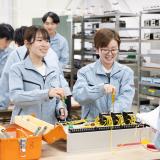 【夜の学校説明会】学校・会社帰りに参加できる！授業見学ありの詳細