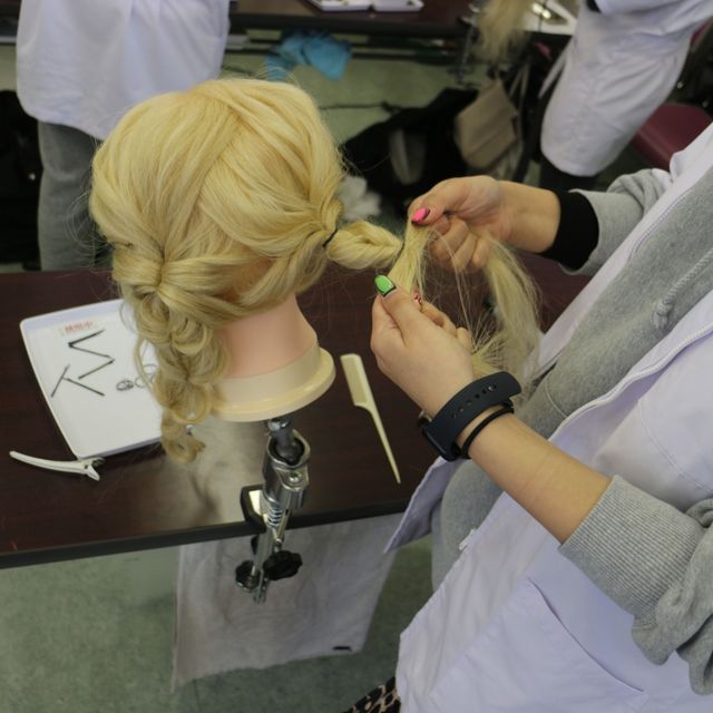 和歌山高等美容専門学校 KOTO☆ オープンキャンパス 【ヘアアレンジ】2
