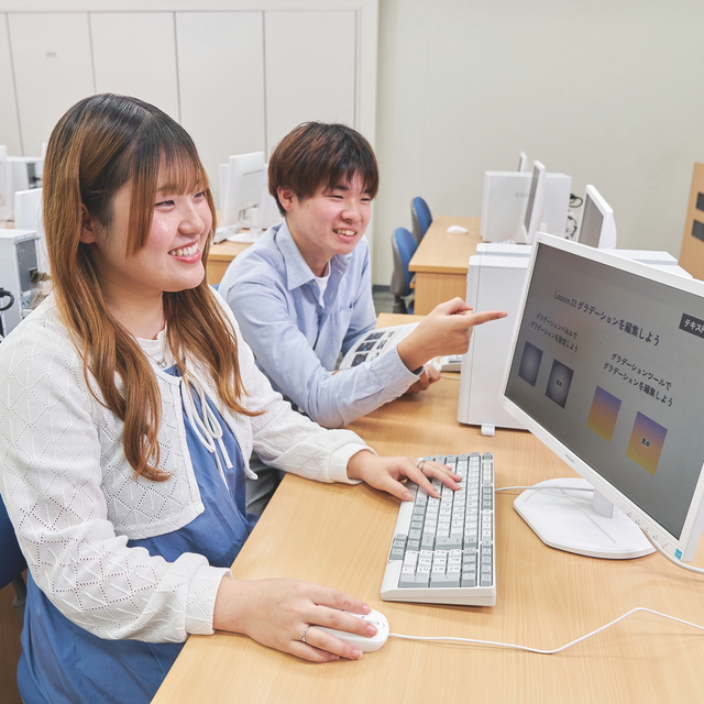 中国短期大学 【オンライン動画】5分でわかる！情報ビジネス学科！1