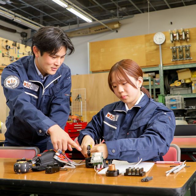 ＷｉＺ国際情報工科自動車大学校 バス有【電気分野】電気工事を体験しよう！オーキャン！1