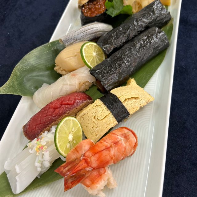 東京多摩調理製菓専門学校 【日本料理】江戸前寿司1