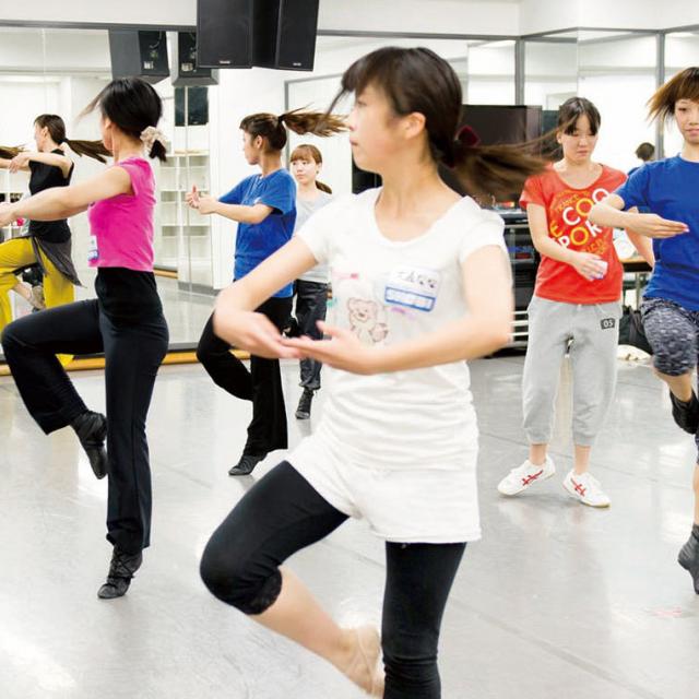 尚美ミュージックカレッジ専門学校 プロから学ぶミュージカル!テーマパーク・シアターダンス!1