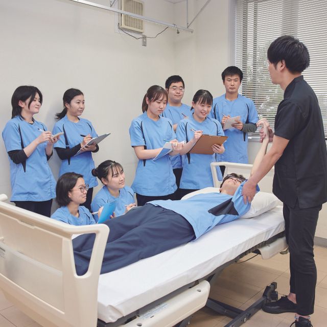 アール医療福祉専門学校 スペシャルイベント！R fes☆　介護福祉学科1