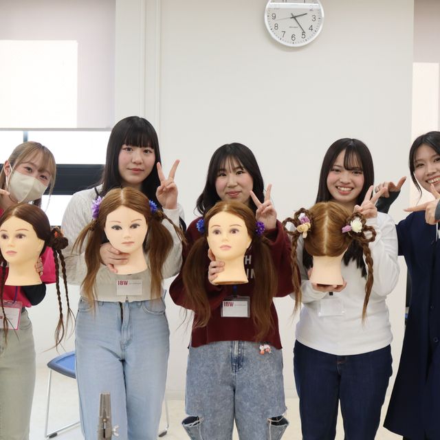 ＩＢＷ美容専門学校 夏休み♪オープンキャンパスで「未来の仕事」体験しよう！4