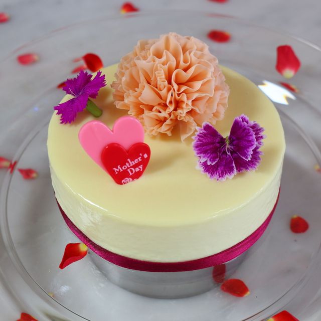 ハッピー製菓調理専門学校 【パティシエ】お持ち帰り！母の日カーネーションケーキ♪1