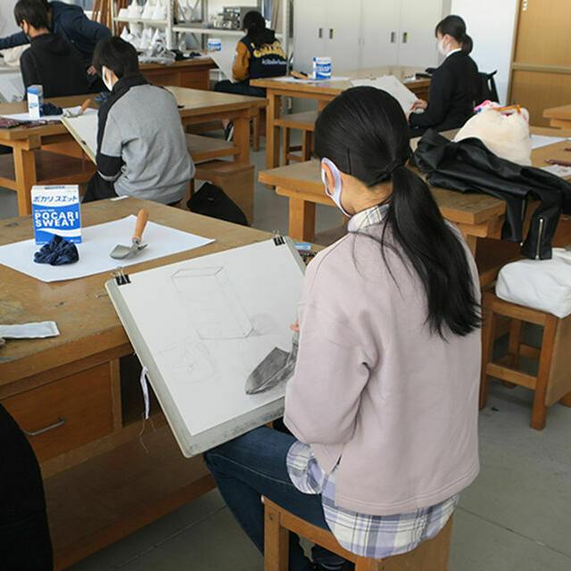 神戸芸術工科大学 9/26(日)芸工塾【デッサンに興味がある方必見!】1