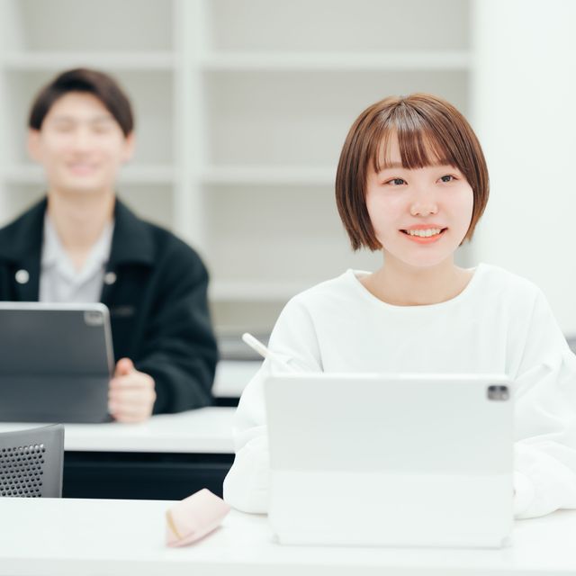 開志専門職大学 「マンガ的似顔絵」を描いてみよう！【アニメ・マンガ】4