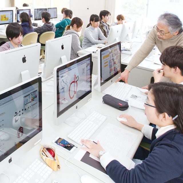 YICキャリアデザイン専門学校 「パッケージデザインを作ろう!」デザイン科1