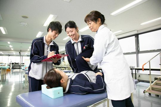 大阪保健医療大学 保健医療 偏差値 入試難易度 スタディサプリ 進路