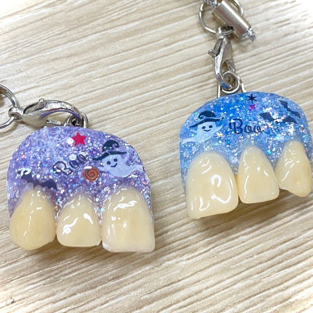 愛知学院大学歯科技工専門学校 【スタンダードコース】ハロウィン仕様♪カラフル入れ歯づくり1