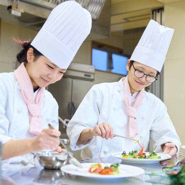 晃陽看護栄養専門学校 ☆グランシェフ学科☆当日は先輩学生がサポート参加します4