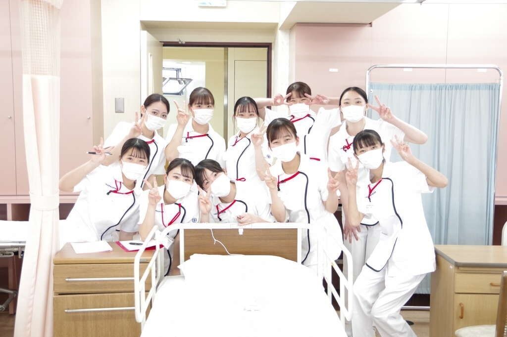 大阪保健福祉専門学校 資料・願書請求｜就職率トップクラス！地域を