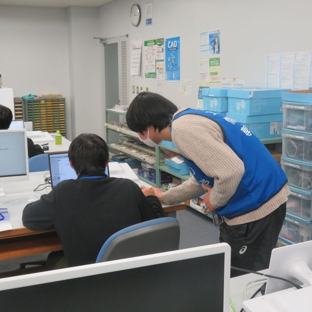 エプソン情報科学専門学校 「春オーキャン♪」おみくじプログラミング＋３次元プリンタ4