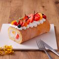 山手調理製菓専門学校 4/4【製菓】春のフルーツ ロールケーキ