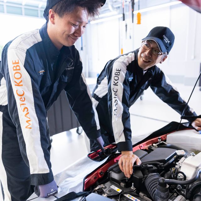 マツダ自動車整備専門学校　神戸 整備の魅力を伝えます！オープンキャンパス3