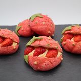 いちごメロンパンの詳細