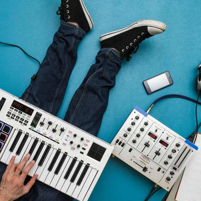 専門学校 東京クールジャパン 【ドリームキャンパス】作曲ソフトの基本を学ぼう1