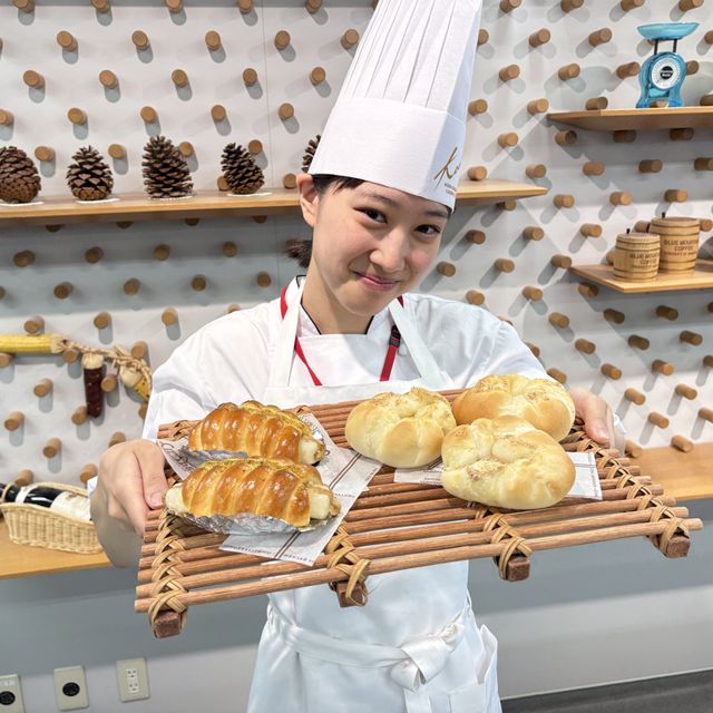 光塩学園調理製菓専門学校 【スイーツ】『光塩の人気のパン』に挑戦！4