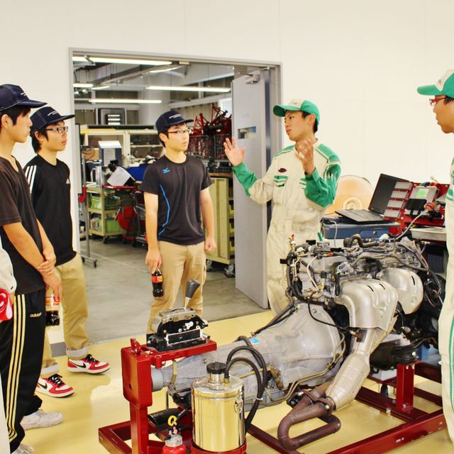 自宅で オンライン学校説明会 全学年対象 トヨタ神戸自動車大学校のオープンキャンパス情報と予約申込 スタディサプリ 進路