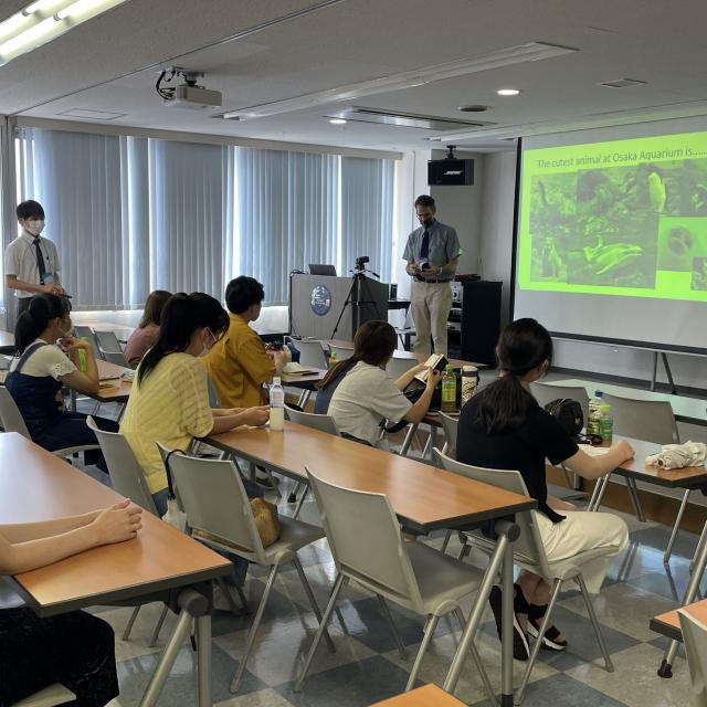 大阪外語専門学校 【秋の英語SPイベント】World Party Day!2