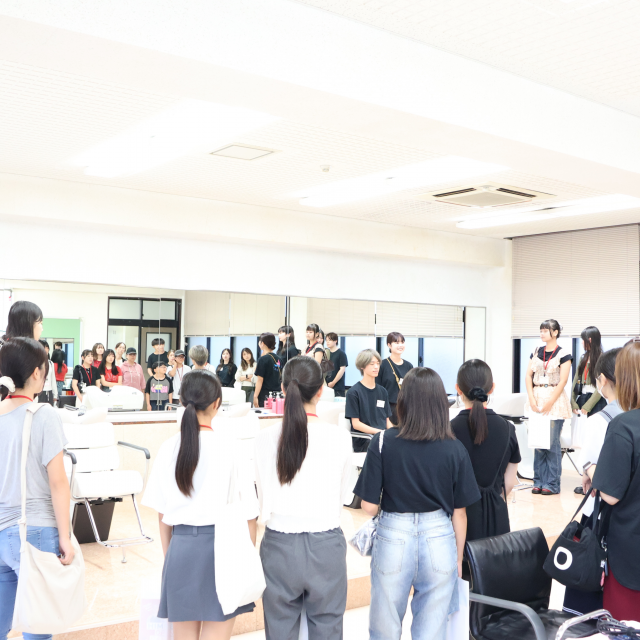愛媛県美容専門学校 ☆カット体験orネイル体験☆4
