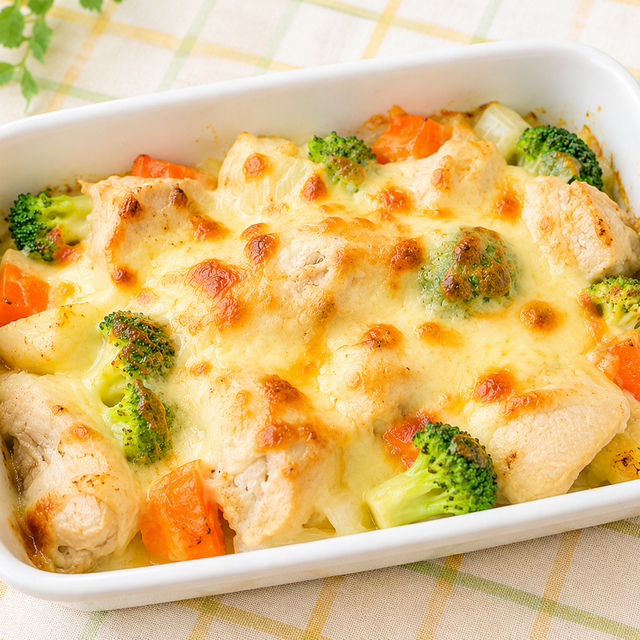 新潟調理師専門学校 自分で調理「身体をつくる」ごはん。こども栄養給食体験2